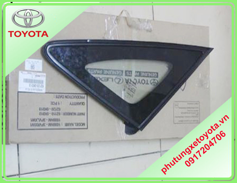 Kính tam giác Toyota Innova
